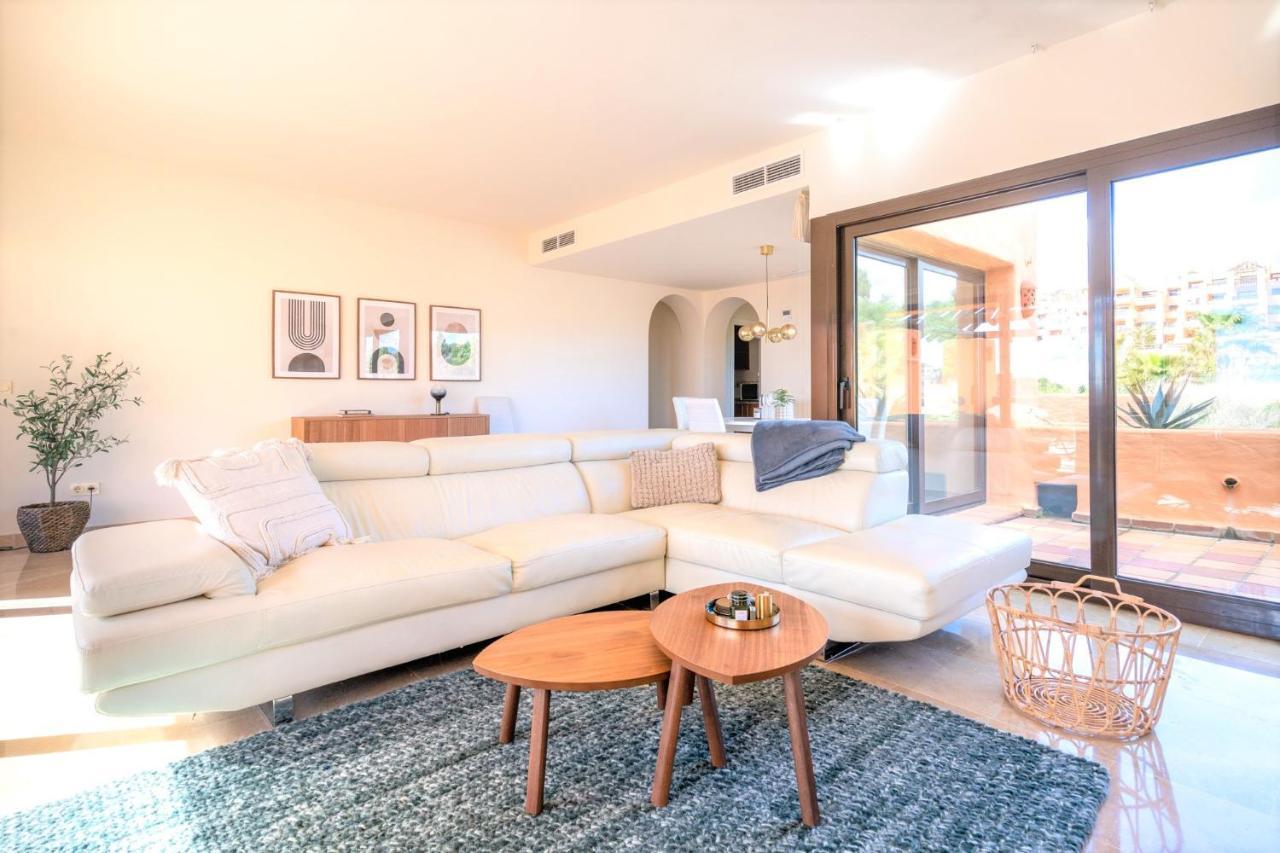 9 Penthouse With Amazing Sea Views, Close To Golf Manilva Duquesa Ngoại thất bức ảnh